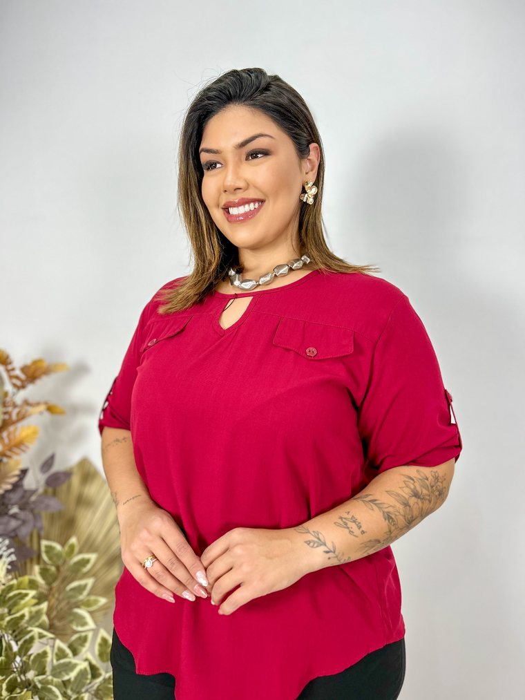 Blusa carmim Romanza